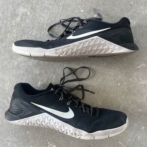 Nike Metcon 4 Training Shoes Womens Size 10 Black White Running‎ Walking Gym